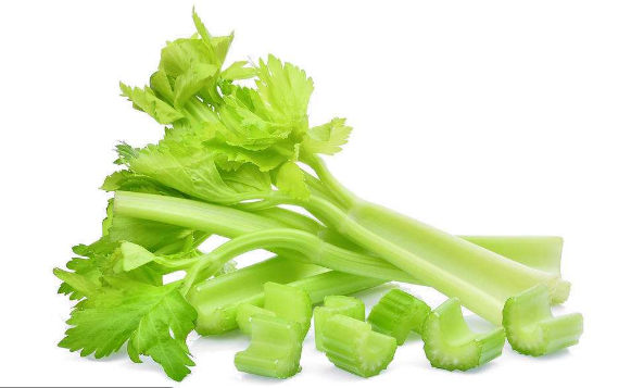 芹菜有哪些营养功效？常吃芹菜竟有这么多好处！