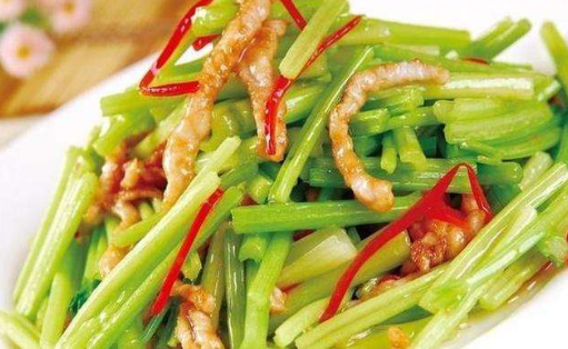 降压良蔬：芹菜有哪些做法？哪些人不适合吃芹菜？