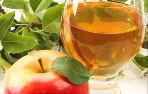怎么酿苹果酒？学会以下几招可以在家自制苹果酒