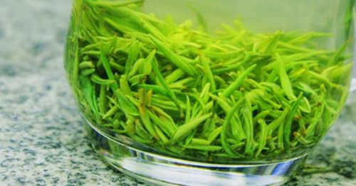高桥银峰茶有什么功效?哪些人不适合饮用高桥银峰茶?