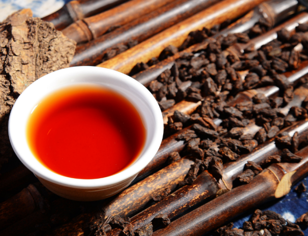 台地茶价格还不知道？它和古树茶的价格最高差距几百倍！带你了解台地茶价格!