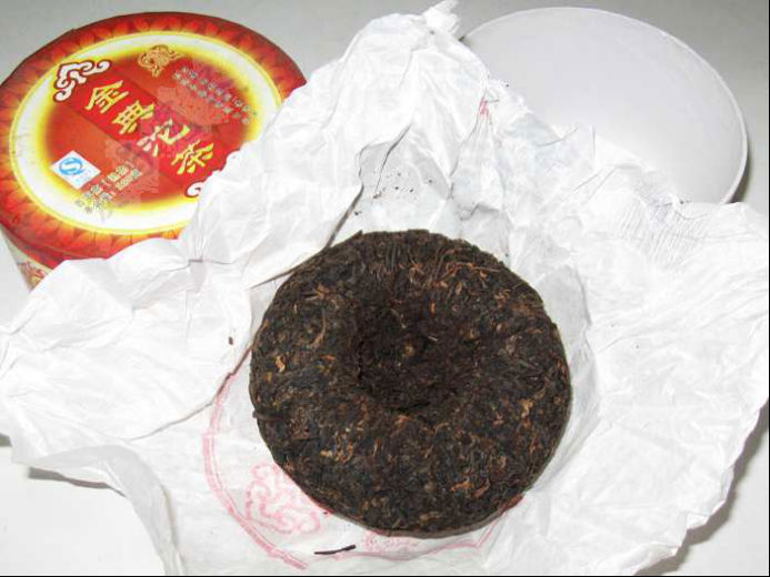 普洱沱茶和饼茶有什么不同呢？从这几个方面着手！轻松了解普洱沱茶和饼茶的区别！