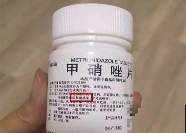 养花就得用些奇葩招，他每天给花灌酒、扎针，结果盆盆爆小崽！