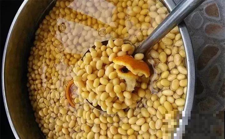 淘米水加点料，没有异味，肥效能翻10倍，养啥花都旺！
