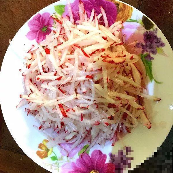 8种夏季最火凉拌菜，5分钟就上桌，一顿能吃3个馍！