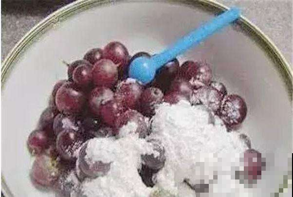 都说小苏打是万能的，那它到底能干啥？杀菌、去污你都想不到！