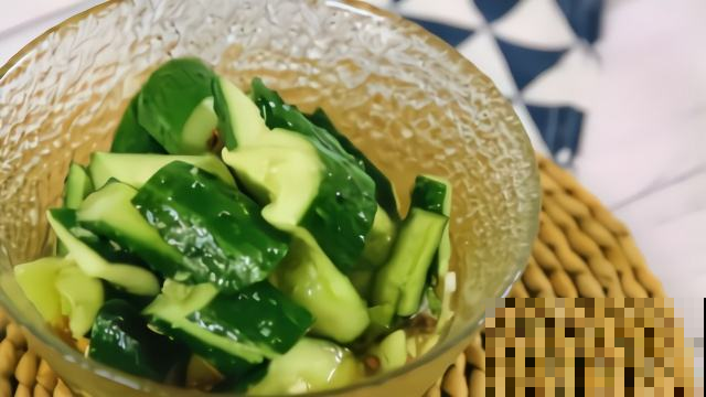 万年难题“吃什么”，这几道最受欢迎的凉菜，五分钟做好端上桌！