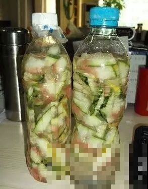 吃剩下的西瓜皮随手扔？在我们养花人眼里，就是浪费！