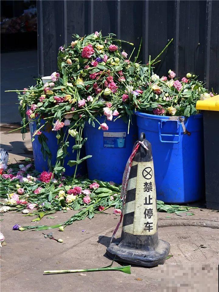 周末去这个地方，遍地都是宝贝，丢人也要捡！