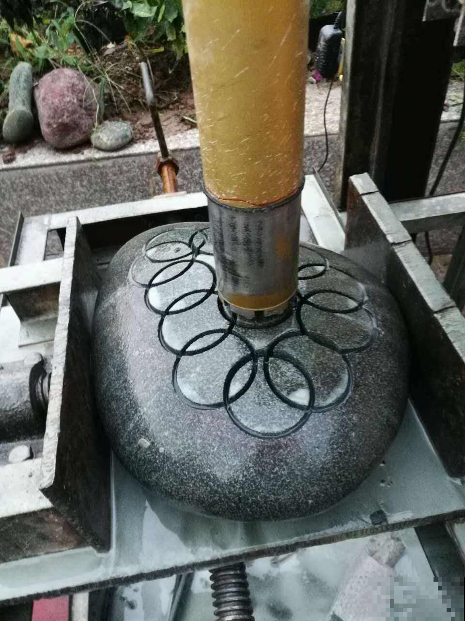 平淡无奇的石头在他手里变身精美花盆，原来是这么做到的，好简单