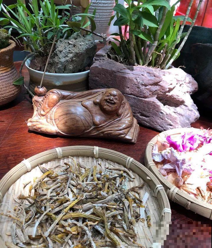 这花养一盆，满屋飘香，摘下来还能泡水喝！