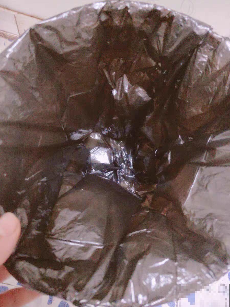这花就得虐着养，套个袋子捂一捂，揭开立马冒花苞！