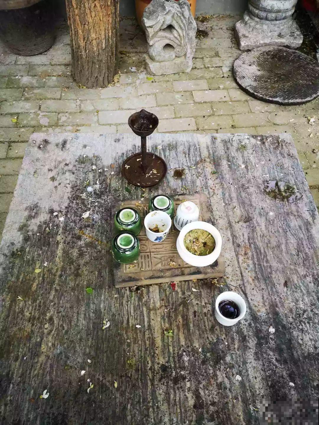养花种菜和收拾小院子，这种自得其乐，是旁人体会不到的开心！