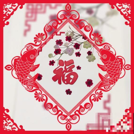 花瓣叶子摘下来，烘干后压一压，就能变成画！