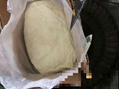 土里掺点它，土壤变微酸，花儿蹭蹭长不停