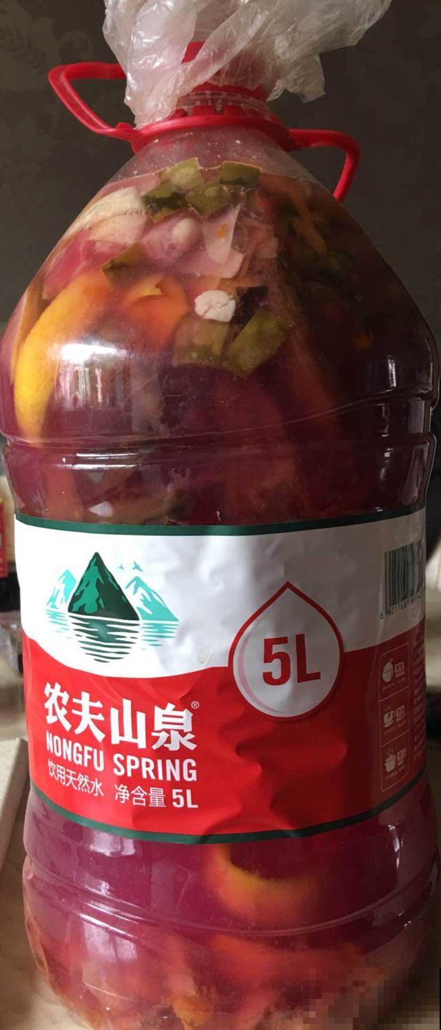 橘子皮你都扔了？简直是浪费，这么一弄就成养花神器！