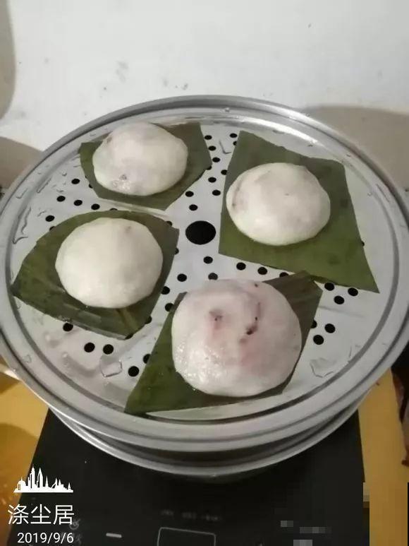 爱养花的人，就想有个小院子，喝茶赏花，过平静的日子！