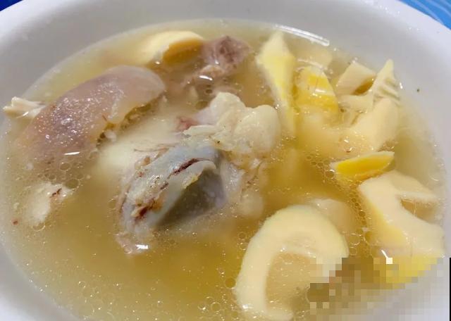春天野菜赛黄金，教你2种做法，好吃又养生！