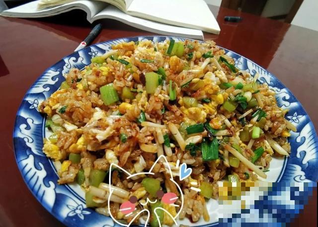 春天野菜赛黄金，教你2种做法，好吃又养生！