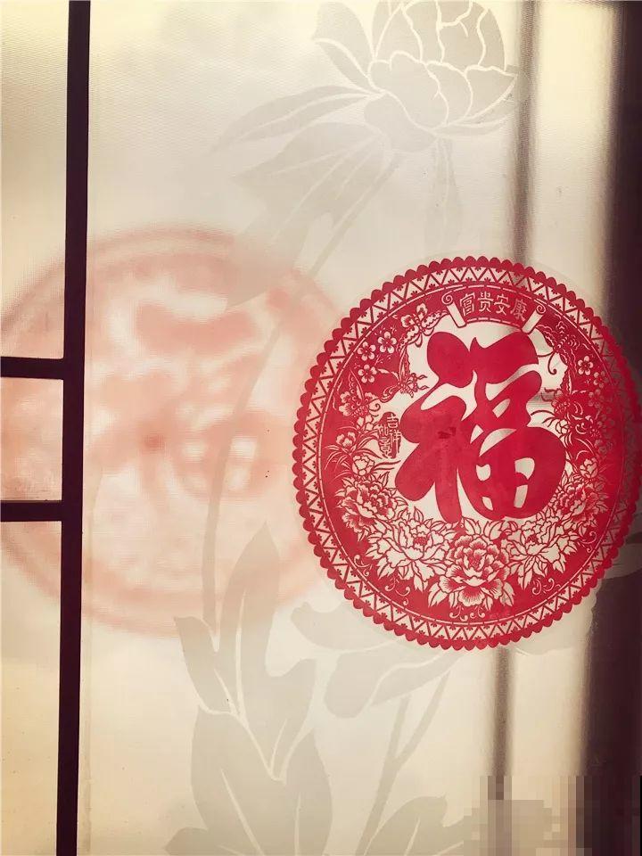 正月初一，过年好！带着花儿来拜年！