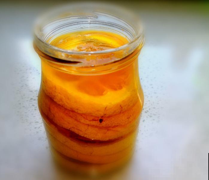 在家自制蜂蜜柠檬水，喝完神清气爽，身体好还美容！