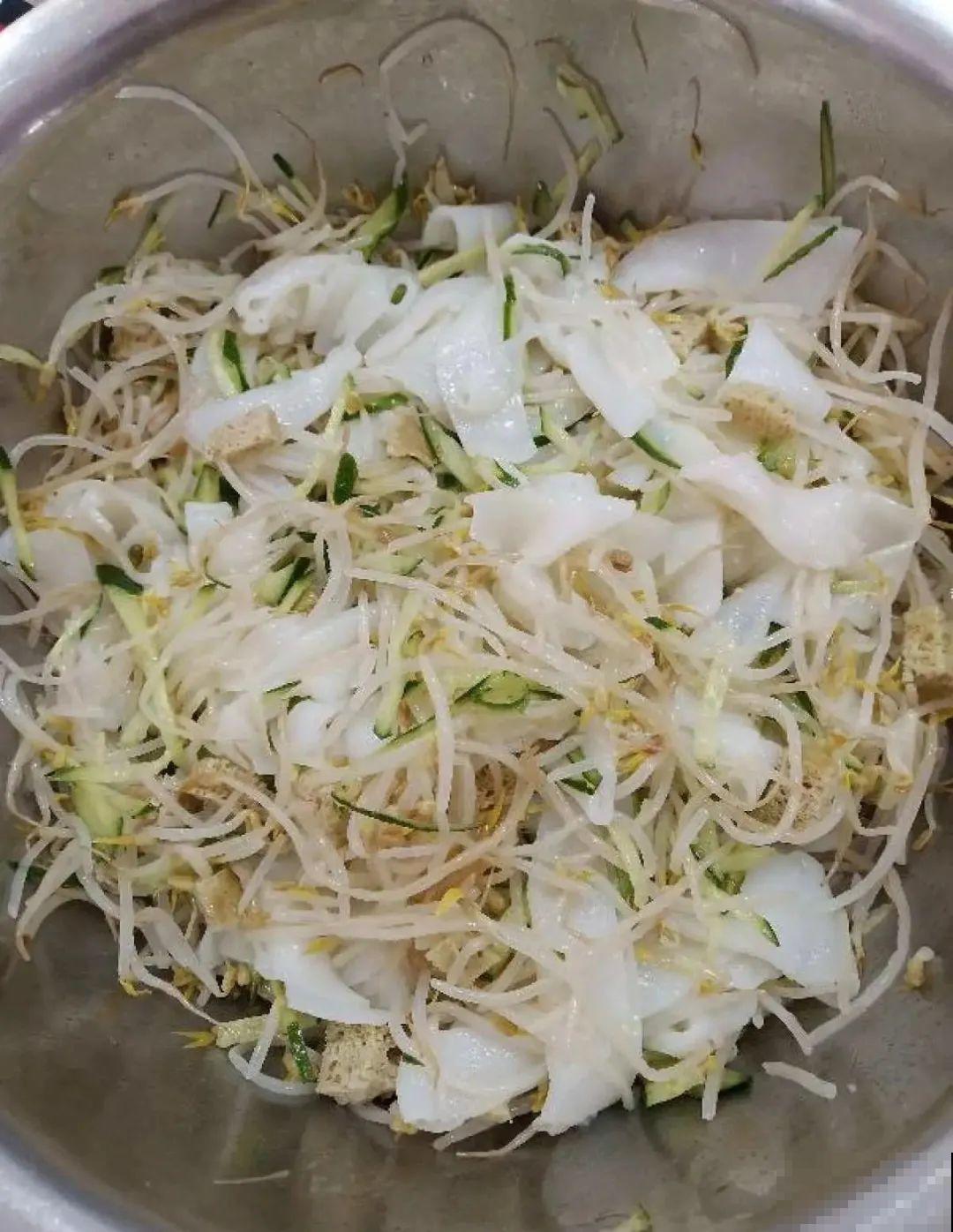 在家不出门变大厨，自己做凉皮，美味又卫生！