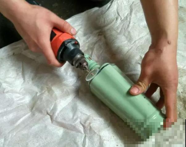 路边这2样东西，捡回家养花，花不烂长得旺！