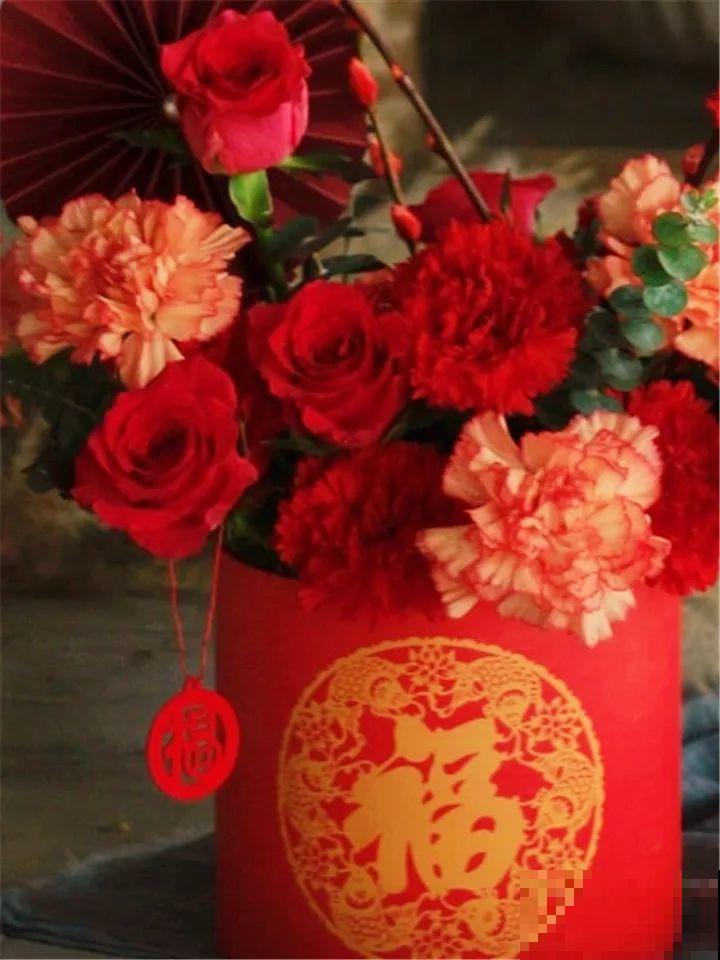正月初一，过年好！带着花儿来拜年！