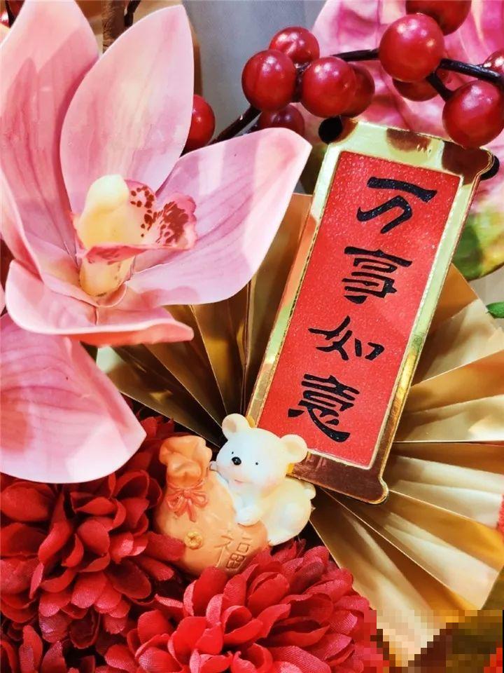 正月初一，过年好！带着花儿来拜年！