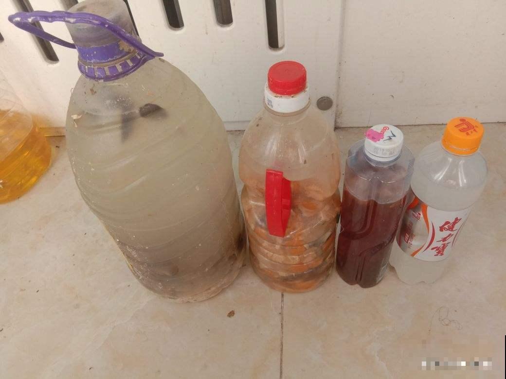 土里加两滴它，碱性变酸性，花儿都肥壮