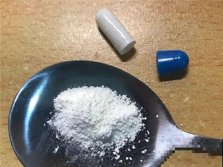 冬天不方便换盆？那就撒把这种肥，长得壮还能防烂根！