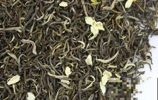 这些花对睡眠有好处，晒干后装枕头里，一觉睡到大天亮！