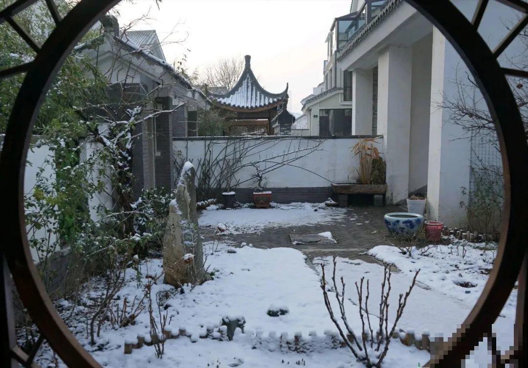 寻一方小院，建一处花园，养花喝茶一辈子！