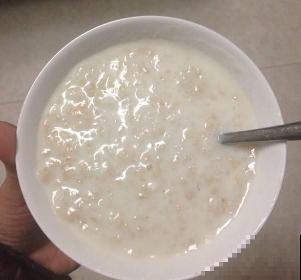 煮粥时加一物，香浓好喝，还能润肠通便！