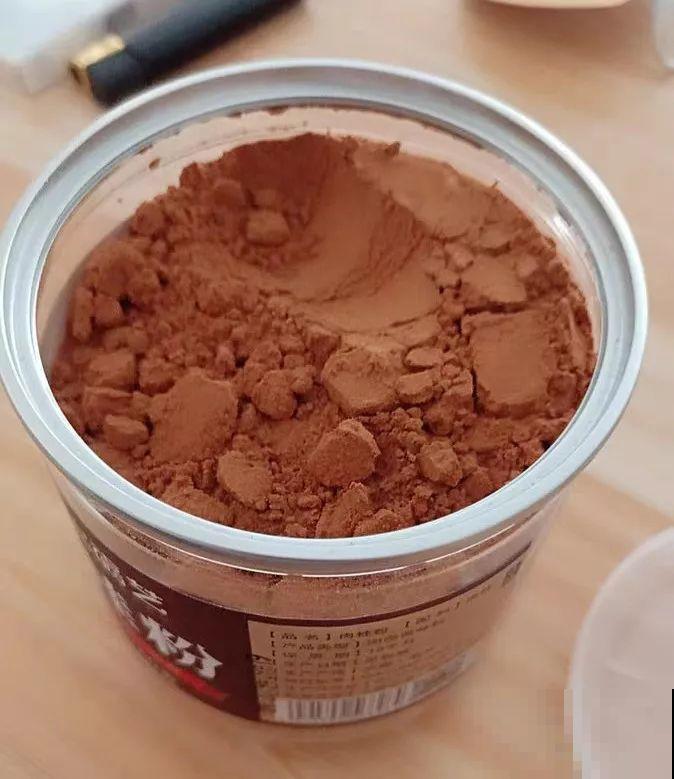 给花喷点杀菌水,叶子斑点全消灭,花越长越旺! 给花喷点杀菌水,叶子斑点全消灭,花越长越旺!