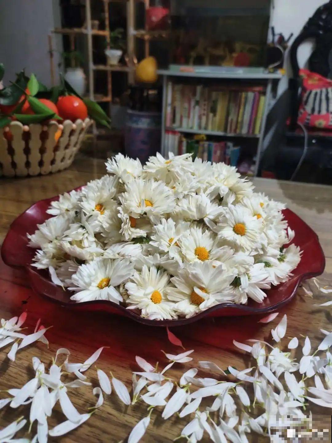 花友种在家门口多年的花,全被人折了,因为不吉利? 花友种在家门口多年的花,全被人折了,因为不吉利?