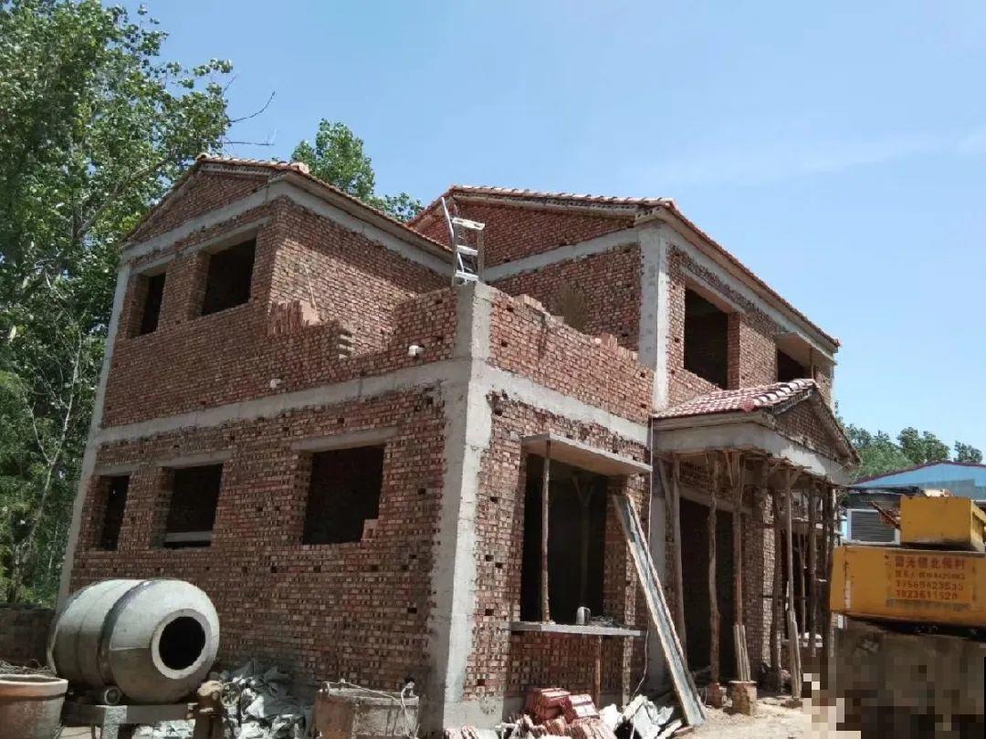 我想回农村,院子里养花、种菜,过清闲日子 我想回农村,院子里养花、种菜,过清闲日子