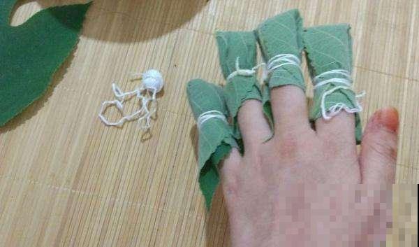 凤仙花可以涂指甲，可你知道怎么做吗？明矾万万不可少！
