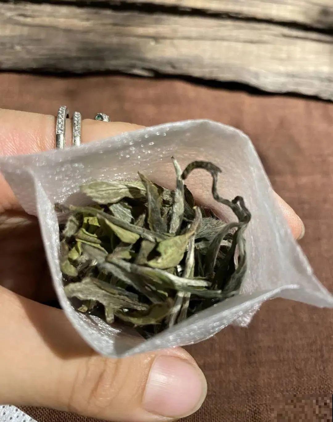 荷花全身都是宝,怎么吃都好吃,夏天清热又败火! 荷花全身都是宝,怎么吃都好吃,夏天清热又败火!