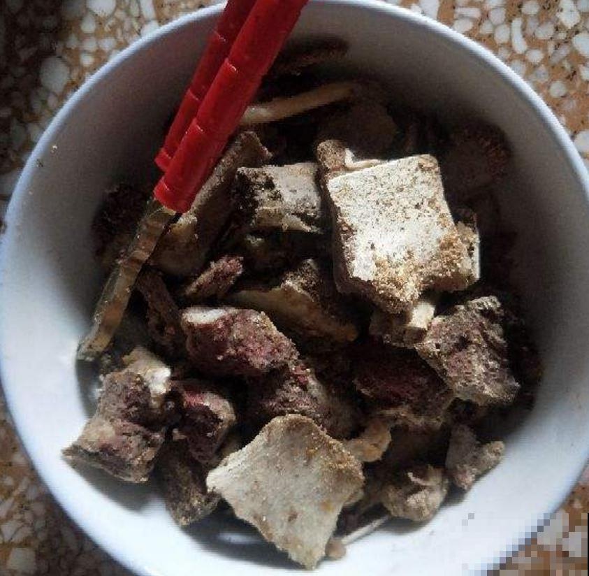 吃剩的骨头不要扔,拿来给花补钙,花朵疯长! 吃剩的骨头不要扔,拿来给花补钙,花朵疯长!