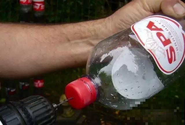 旧筷子、老干妈瓶，都是养花宝贝，做盆浇水都能用！