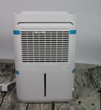 梅雨季节福音:伊岛除湿器 梅雨季节福音:伊岛除湿器