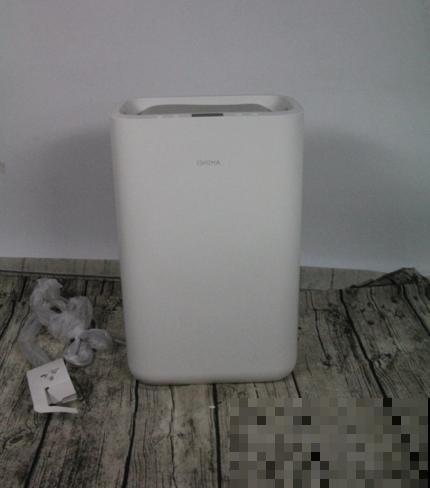 梅雨季节福音:伊岛除湿器 梅雨季节福音:伊岛除湿器