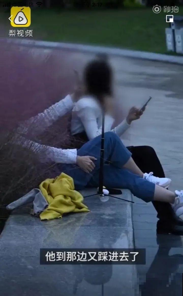 假期出门玩，遇到不文明行为，必须曝光！