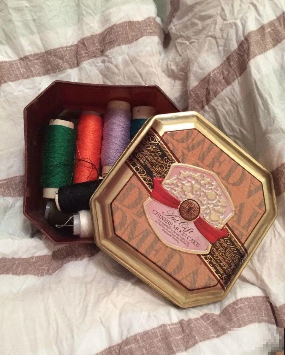 月饼盒子别扔,剪2刀变废为宝,还能再用20年! 月饼盒子别扔,剪2刀变废为宝,还能再用20年!