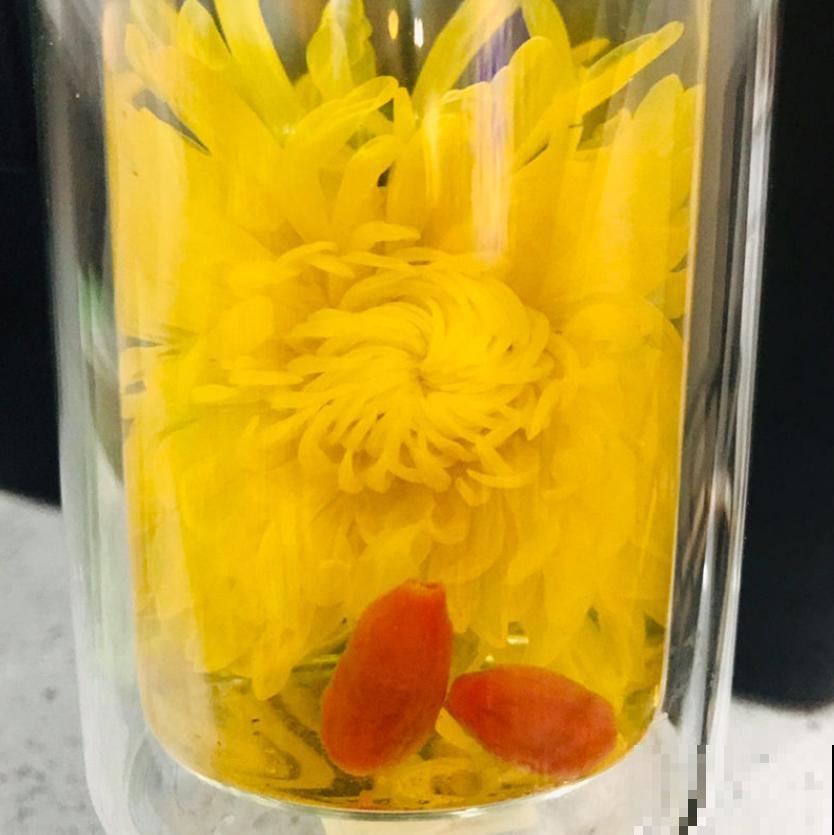 天冷要养生，这2种花茶没喝过，不算合格的“养生人”！