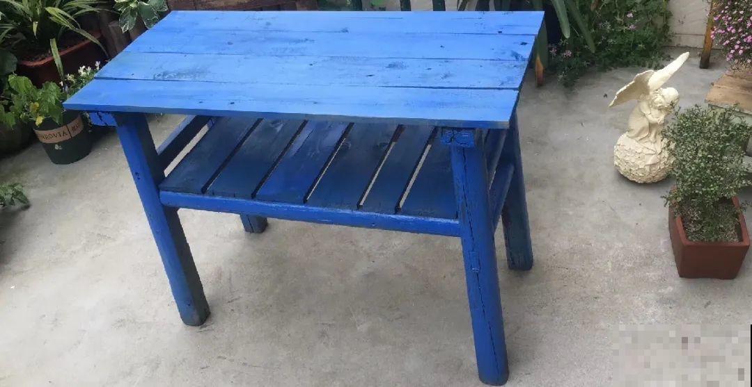 人家拆迁，我捡宝贝，花盆大缸……随便拿！