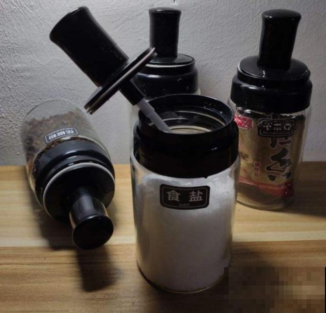 调味品也能养花，用水兑一兑、喷一喷，花朵长疯了！