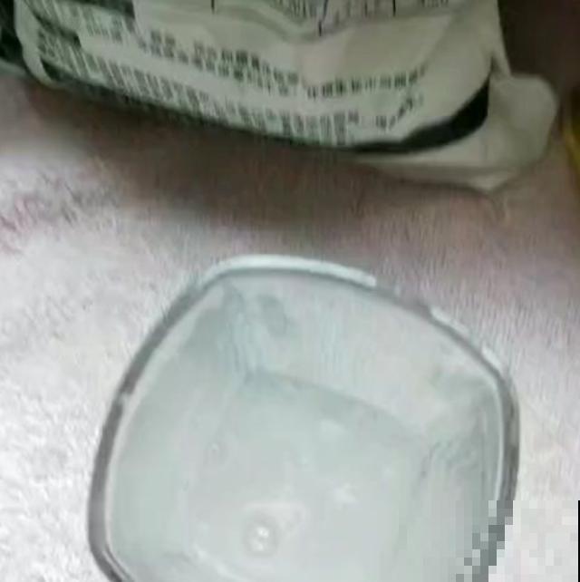 调味品也能养花，用水兑一兑、喷一喷，花朵长疯了！