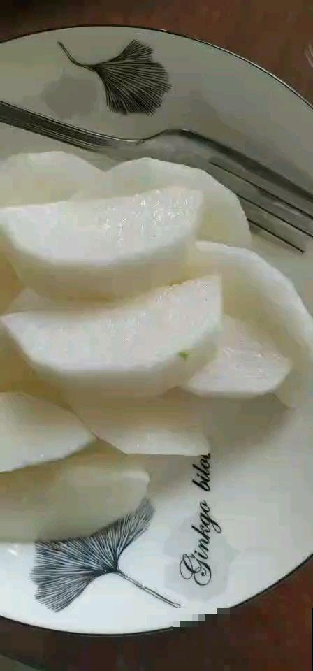 梨子的不同吃法，适合秋天食用，润肺生津还养生